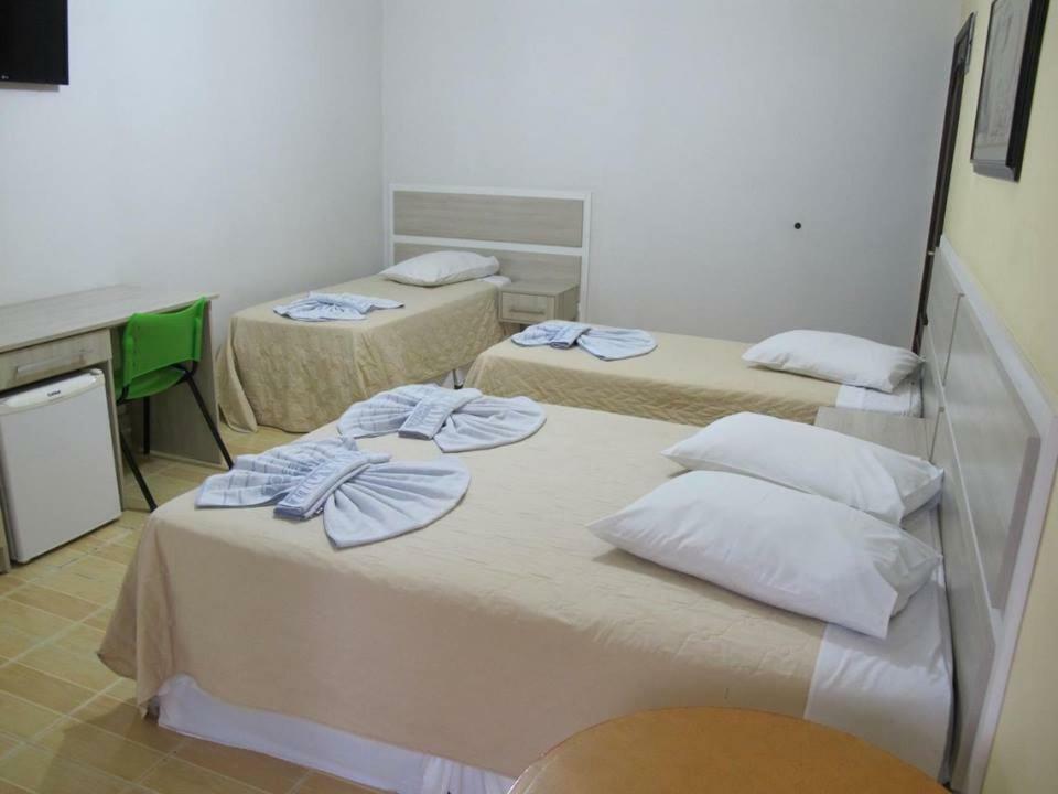 Hotel Piramide Eldorado Buitenkant foto